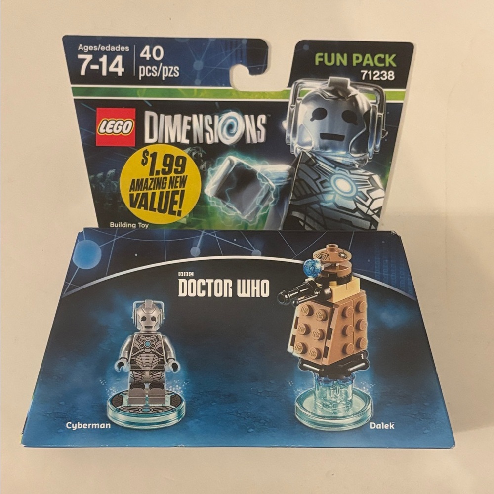 New in box-sealed. Retired LEGO® Dimensions
Cyberman™ Fun Pack 71238